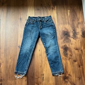 Old Navy Mid-Rise Boyfriend Jeans - Classic Blue